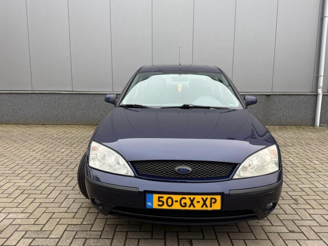 Ford Mondeo 2.0-16V Trend Automaat