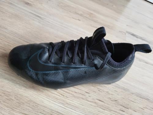 Voetbalschoenen - Nike - maat 33