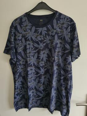 WE donker blauw / blauw print Tshirt Maat XXL