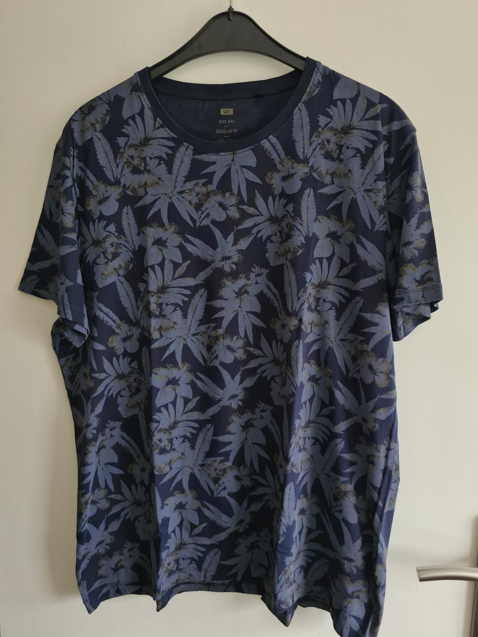 WE donker blauw / blauw print Tshirt Maat XXL