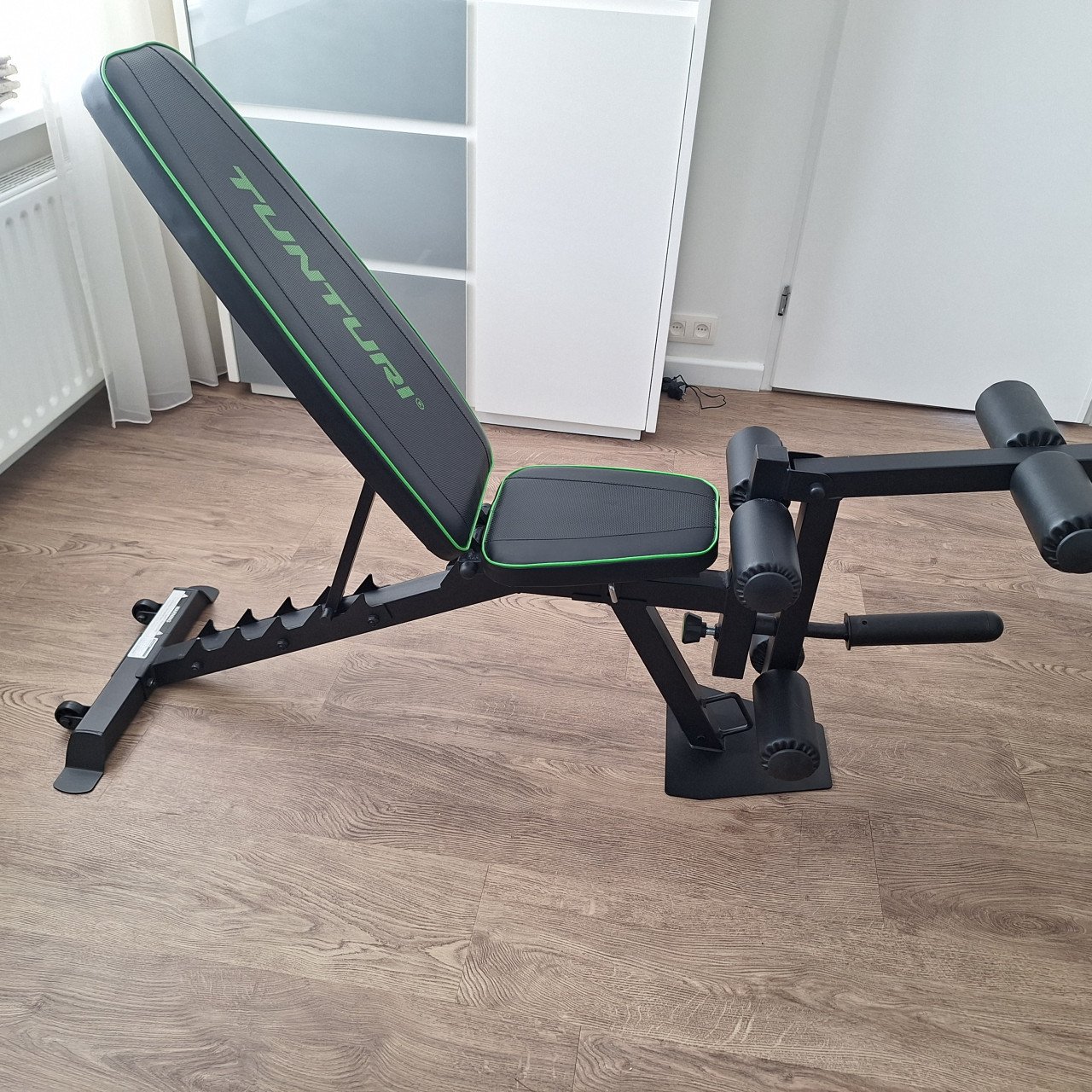 Halterbank verstelbaar Tunturi