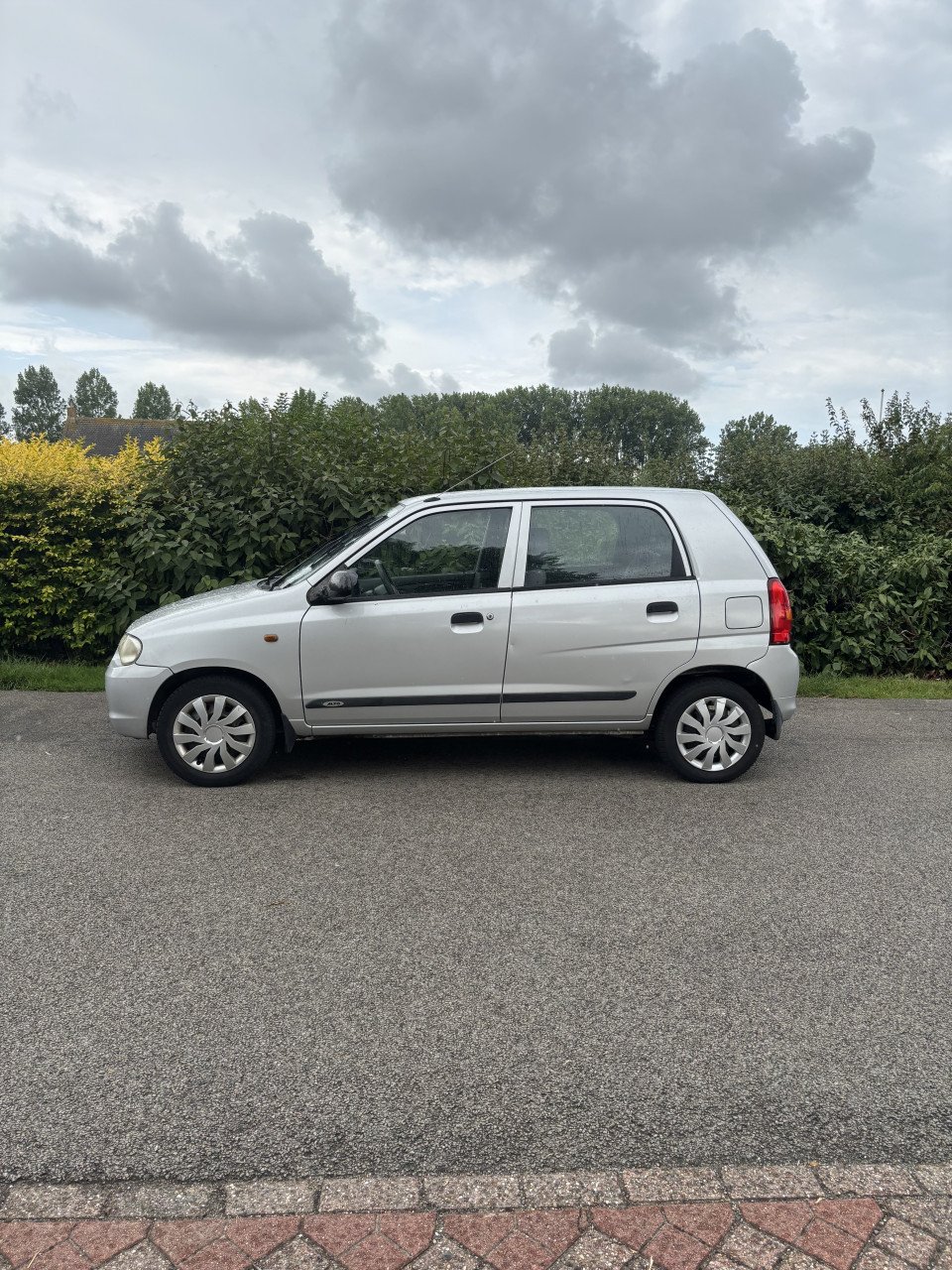 Suzuki alto met een voljaar apk!