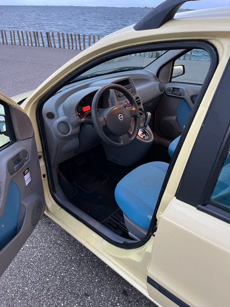 Auto