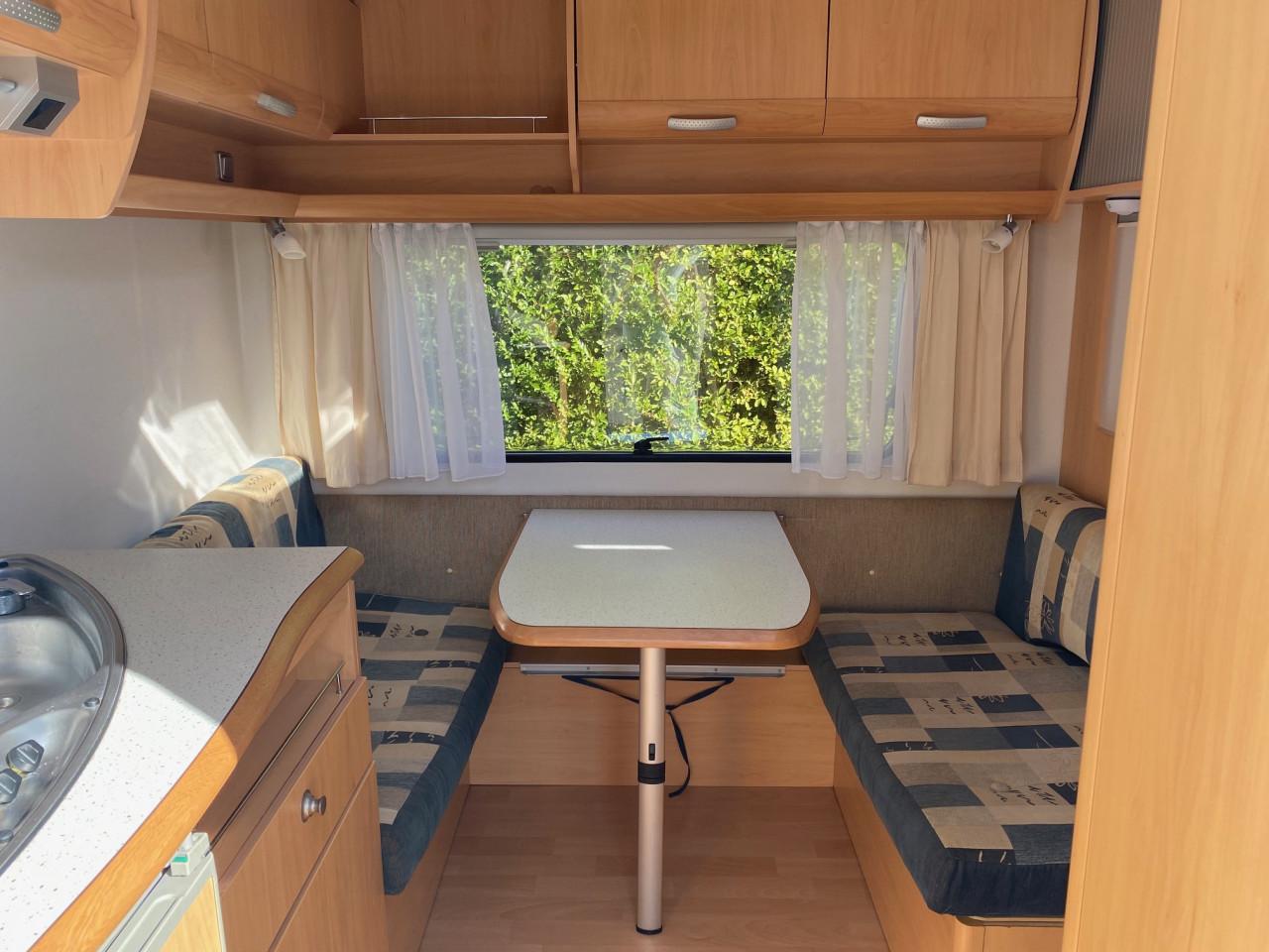 Beyerland Sprinter 390 FB (2005), lichtgewicht incl. mover en voortent