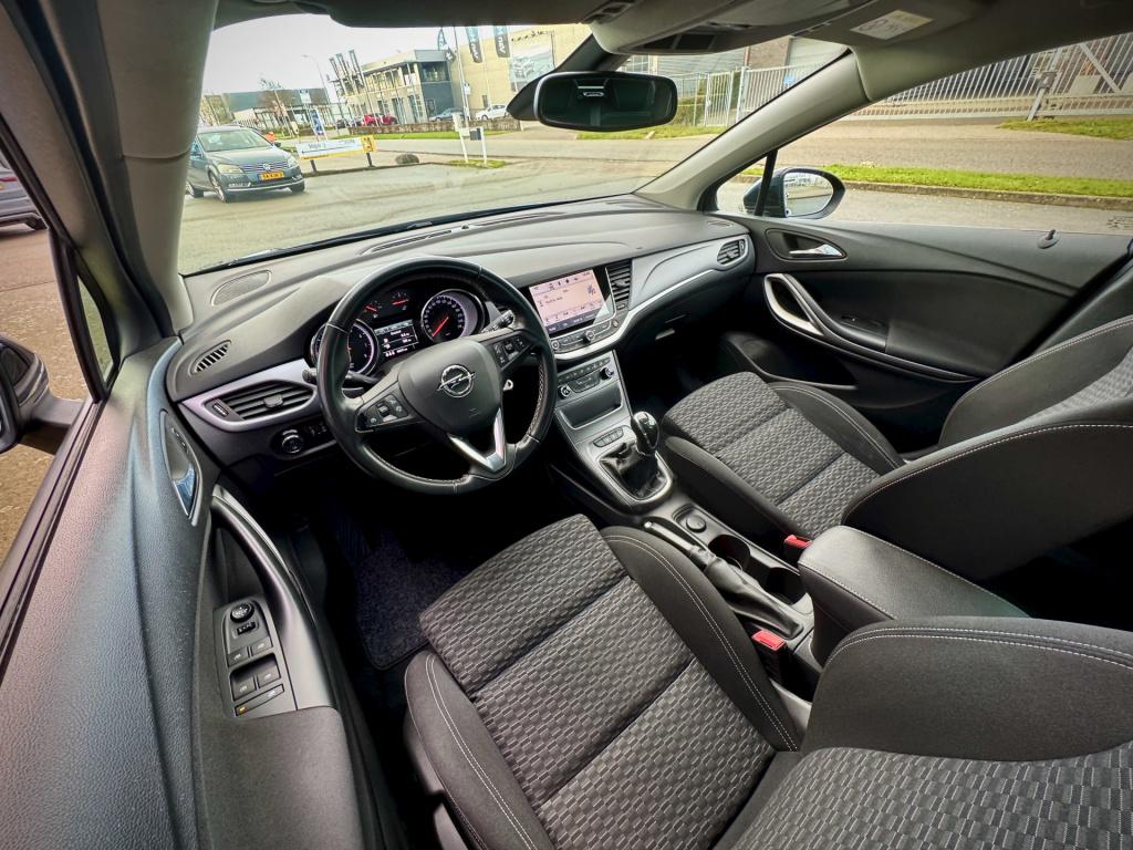 Opel Astra sports tourer 1.4 online edition navi ecc cruise