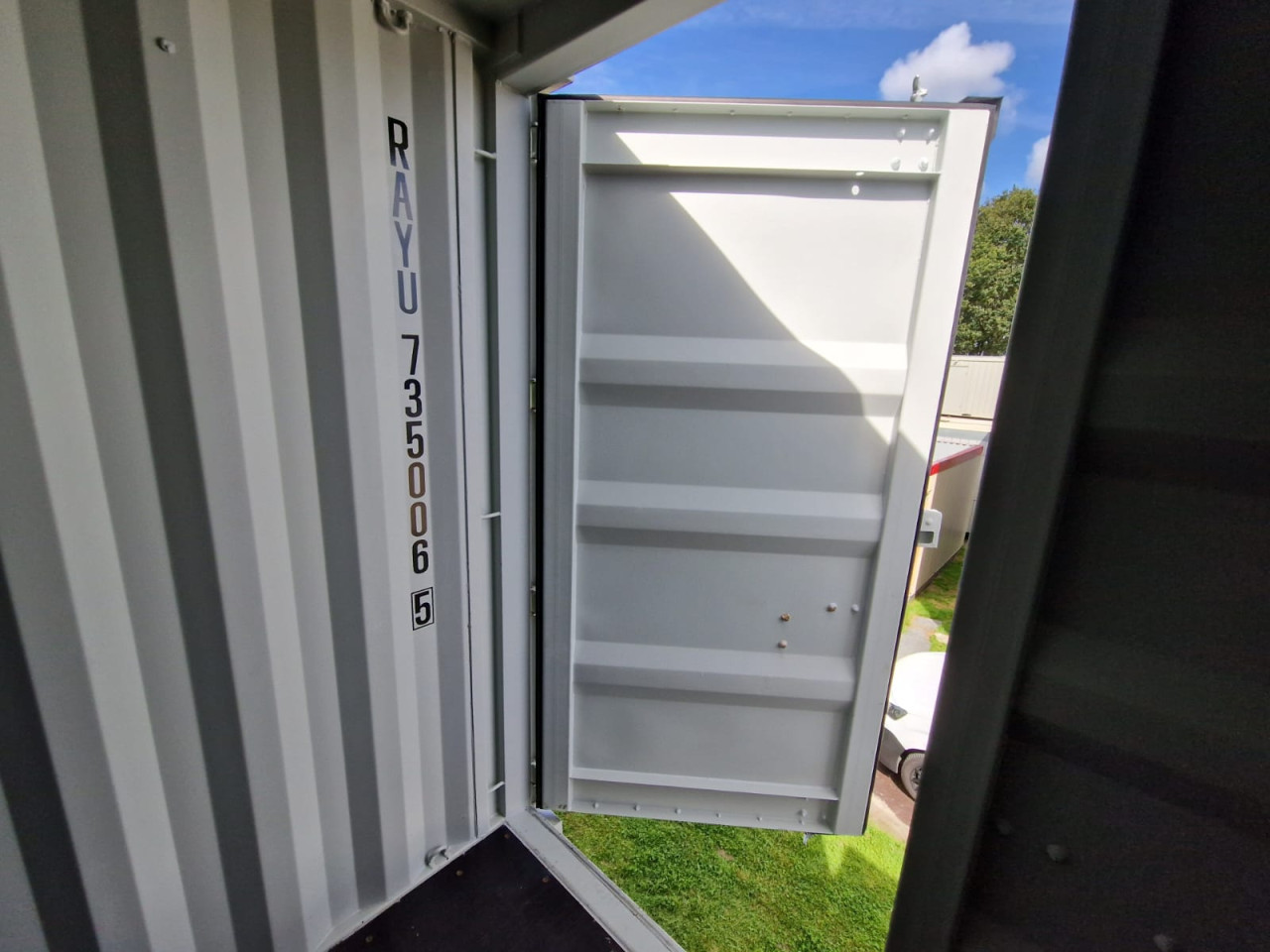 Nieuwe 20 ft containers te koop