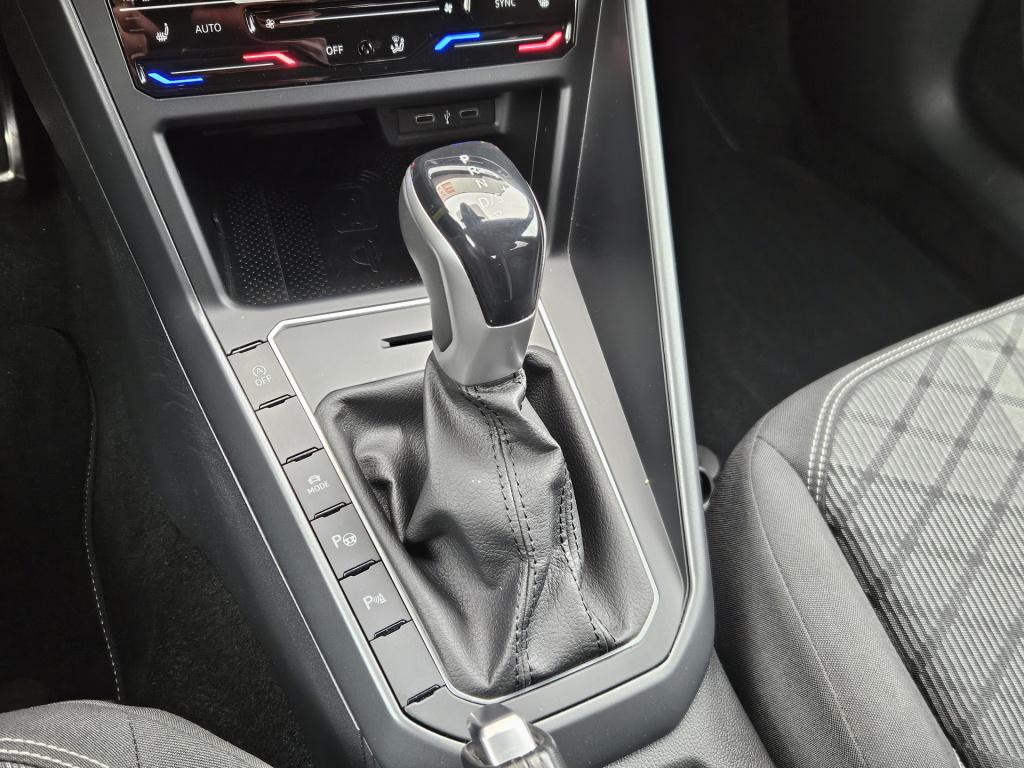 Volkswagen Taigo 1.5 tsi r-line | camera | carplay