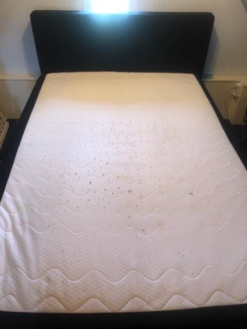 Mooie zwarte boxspring te koop!