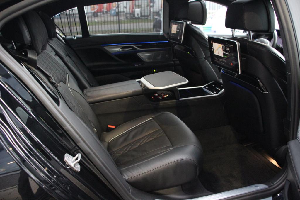 BMW 7 Serie 750ld xdrive high executive | vol opties! | m-sport | np: €200.