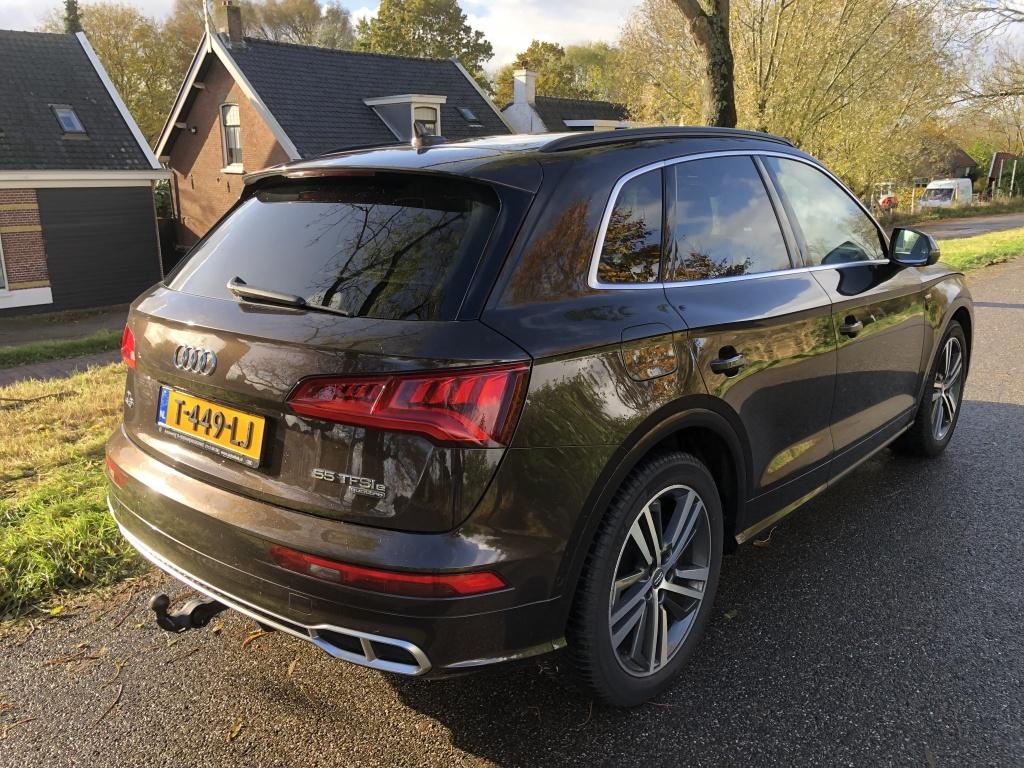 Audi Q5 55 tfsi e q. comp.