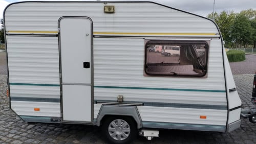 Bergland met volautomatische mover en luifel