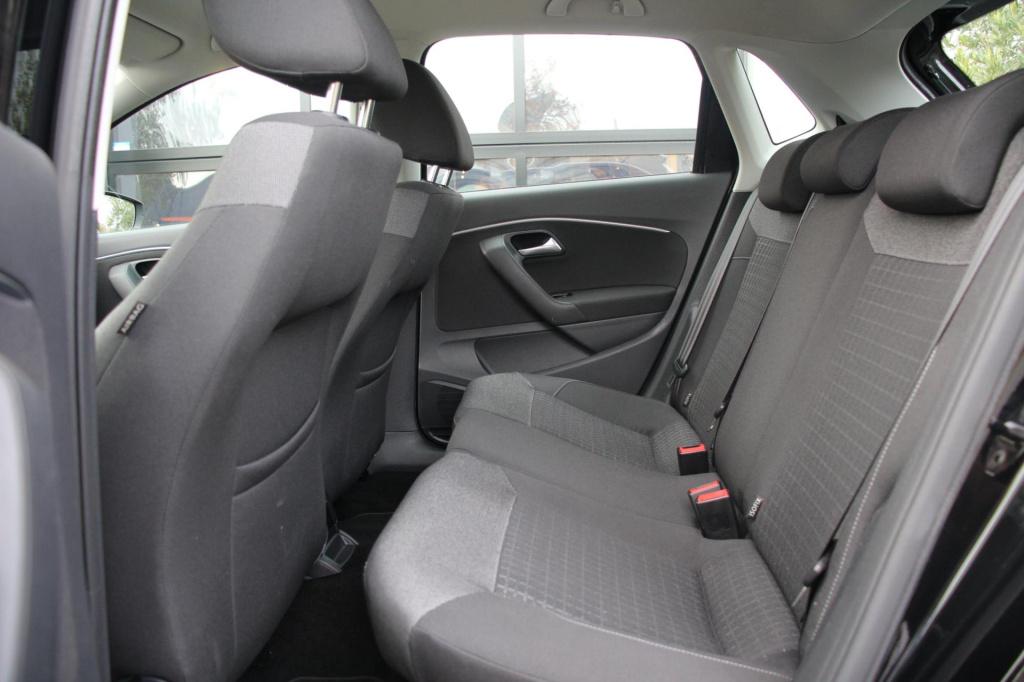 Volkswagen Polo 1.0 mpi comfortline - 5drs - stoel verwarming - pdc rondom 