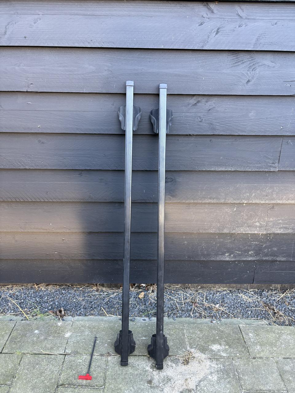 Dakdrager set  Thule