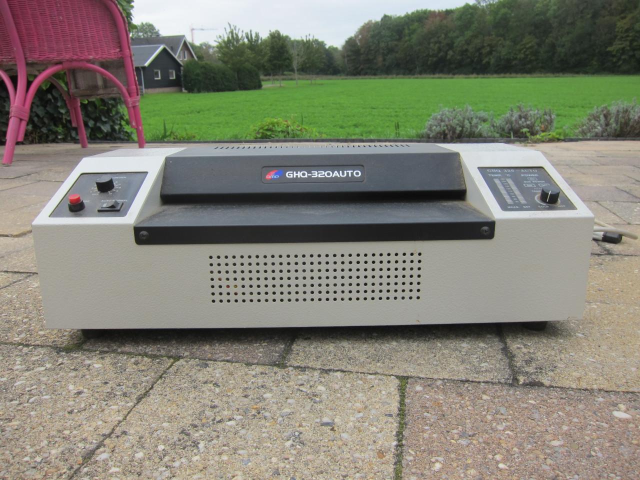 GMP  GHQ 320 AUTO lamineermachine