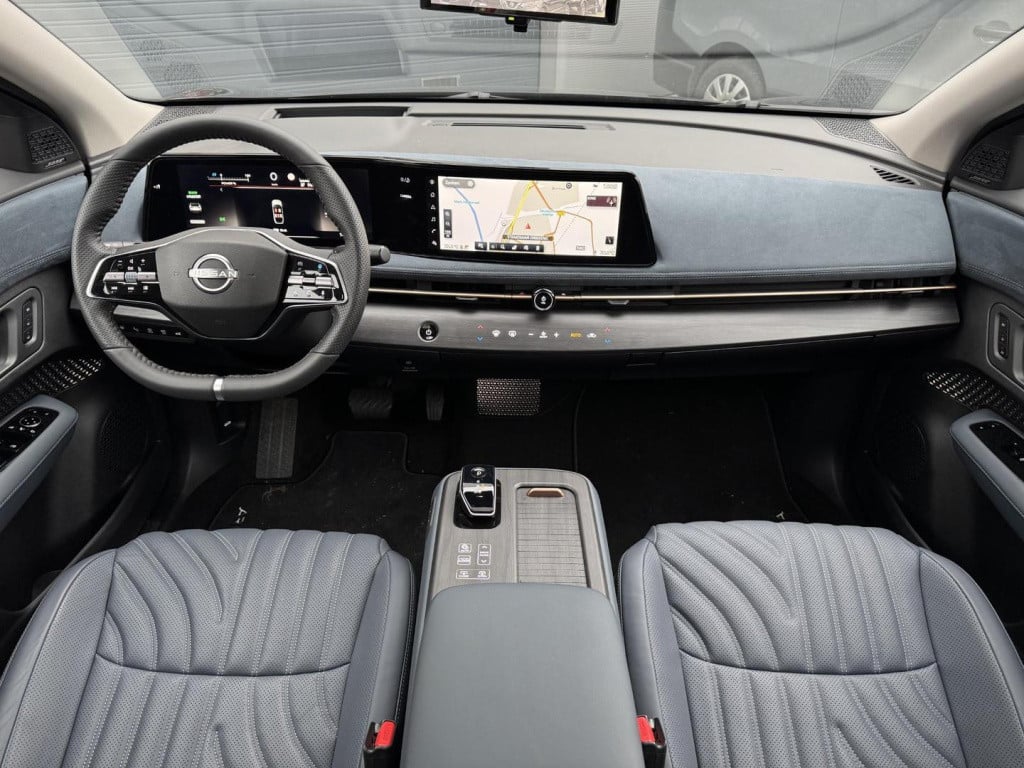 Nissan Ariya evolve 91 kwh nappaleder interieur!