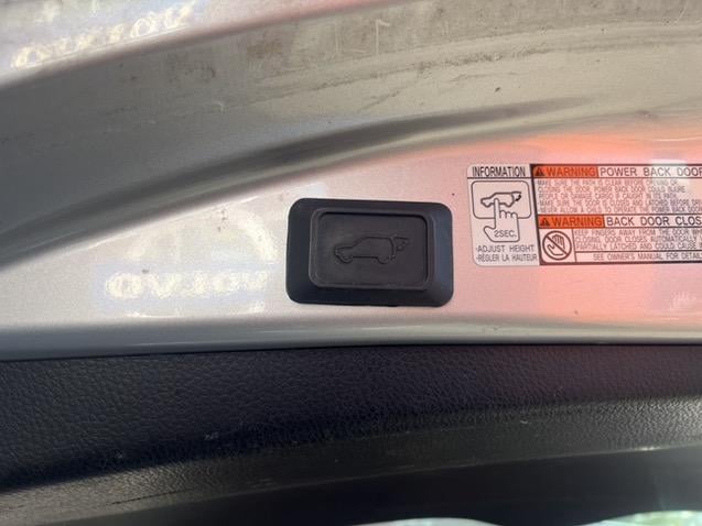 Toyota Rav4 2.5 hybrid awd executive business | 1.650kg trekgewicht!