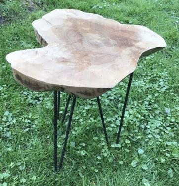 Bijzet tafeltje teakhout