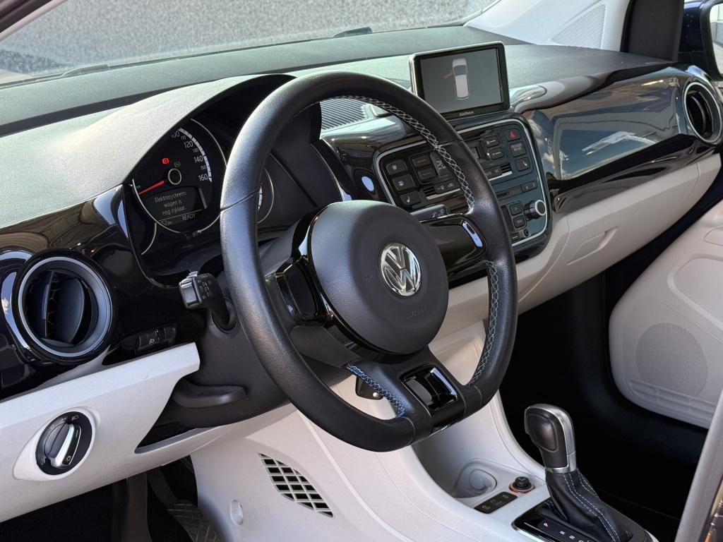 Volkswagen E-up! | pano | stoelverwarming | voorruitverwarming | cruise | d