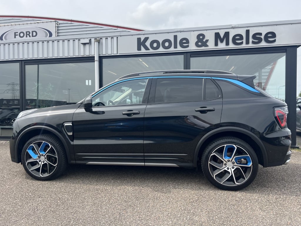 Lynk & Co 01 1.5 261pk plug in hybrid , panodak , adaptive cc , 360gr camer