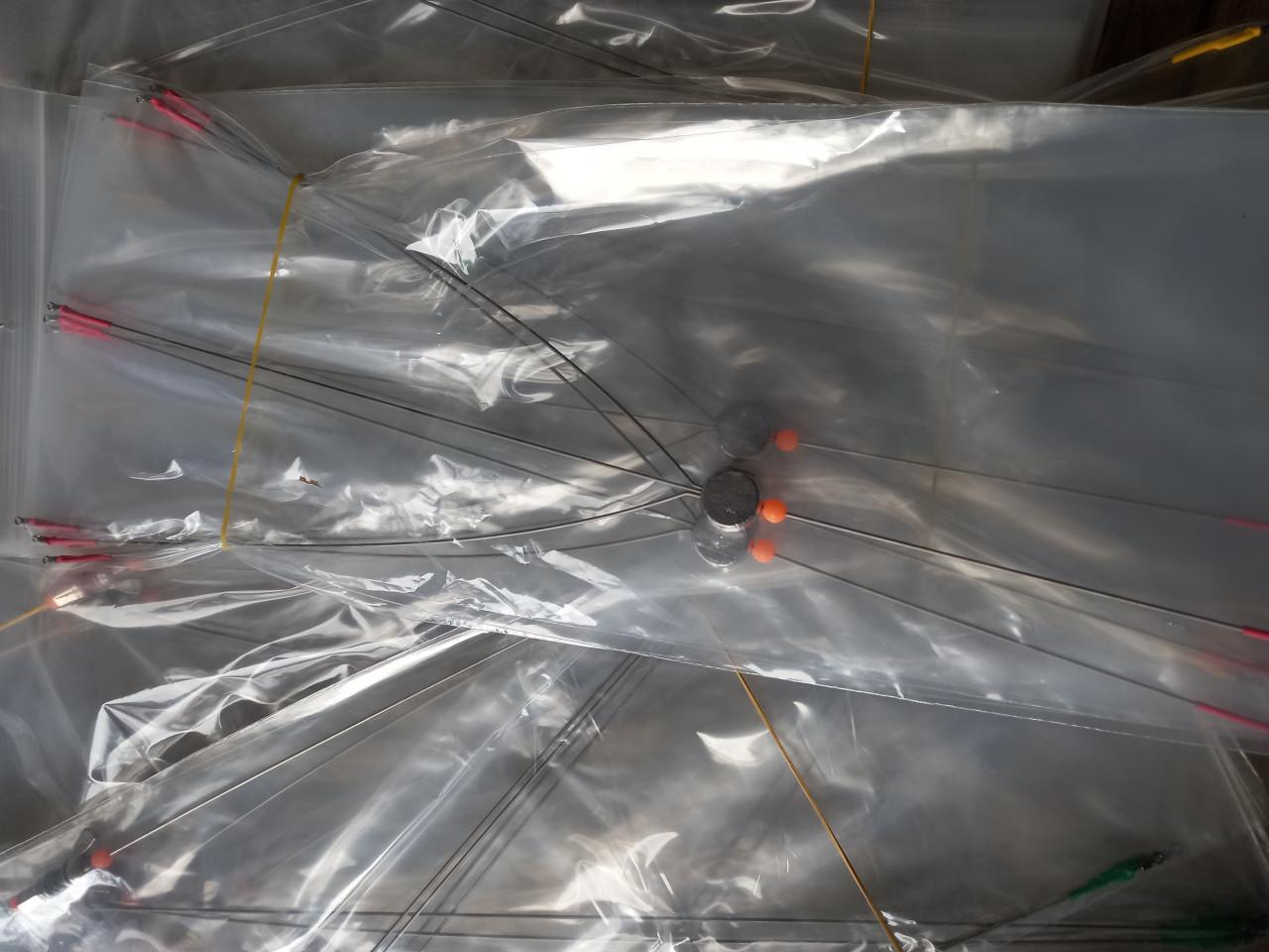 Kippepoot onderlijn met of zonder verzwaring .