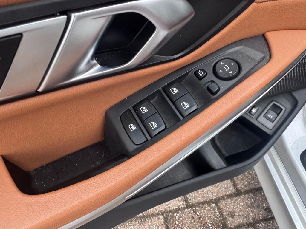 BMW 3-serie touring 330e high executive