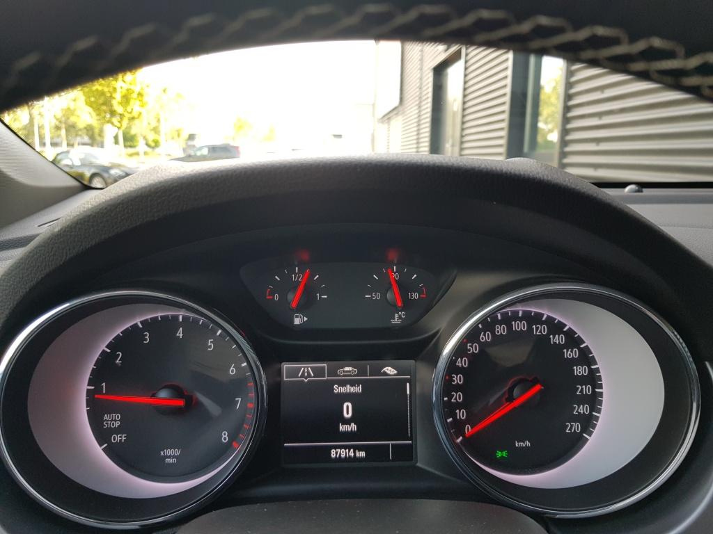 Opel Astra sports tourer edition 1.2