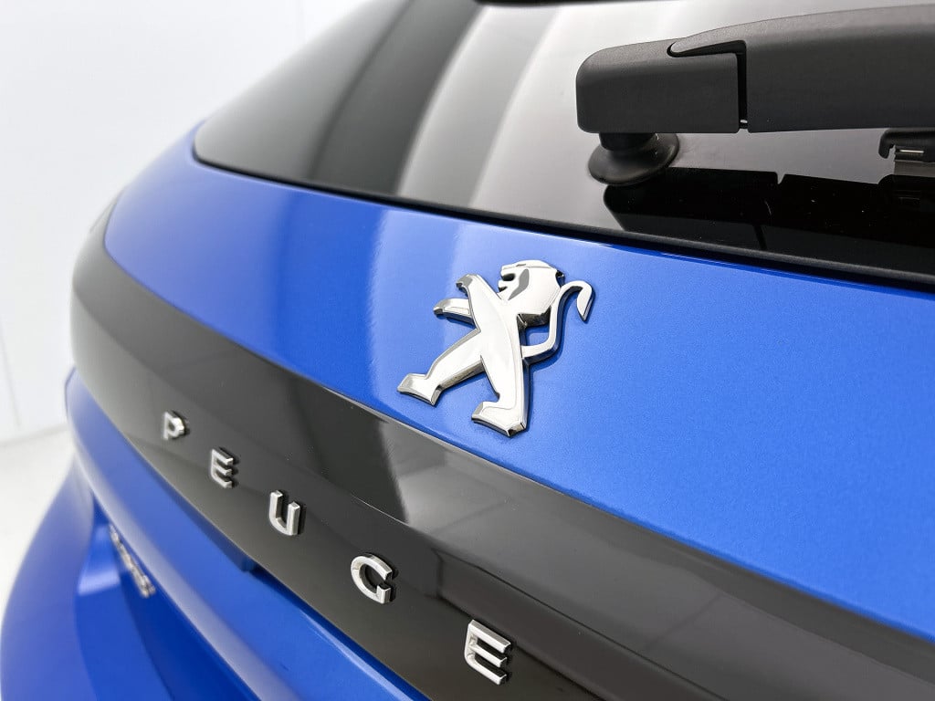 Peugeot 208 100pk allure | rijklaar | camera | icockpit | navigatie |