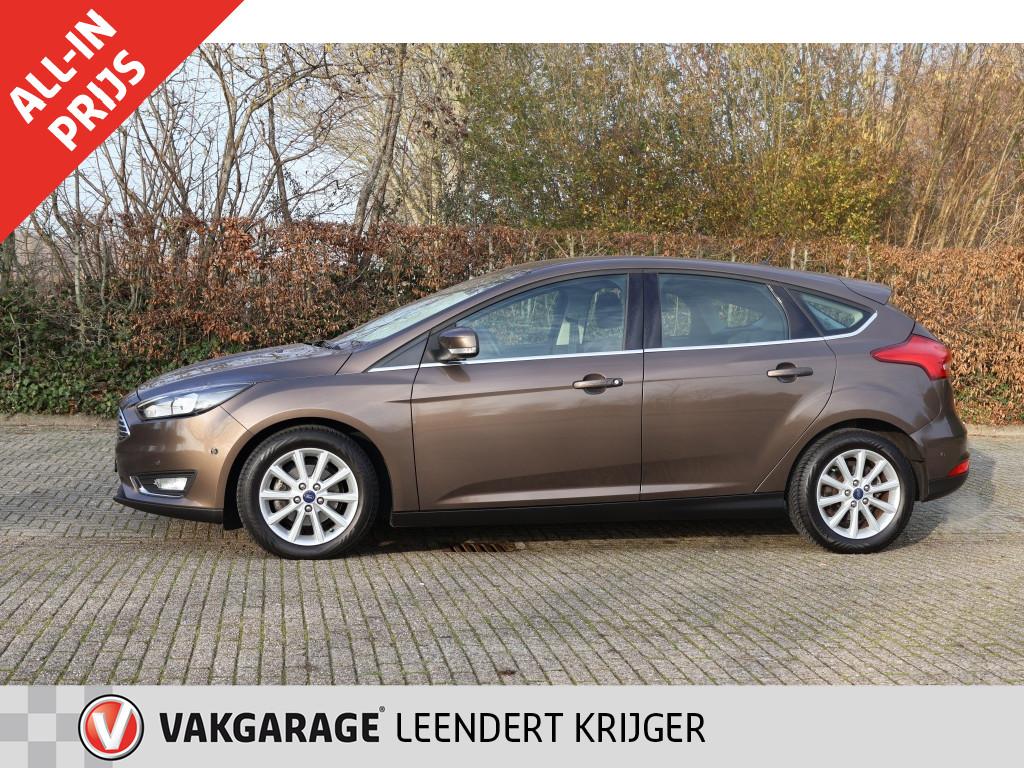 Ford Focus 1.0 titanium rijklaarprijs|bovaggarantie|trekhaak