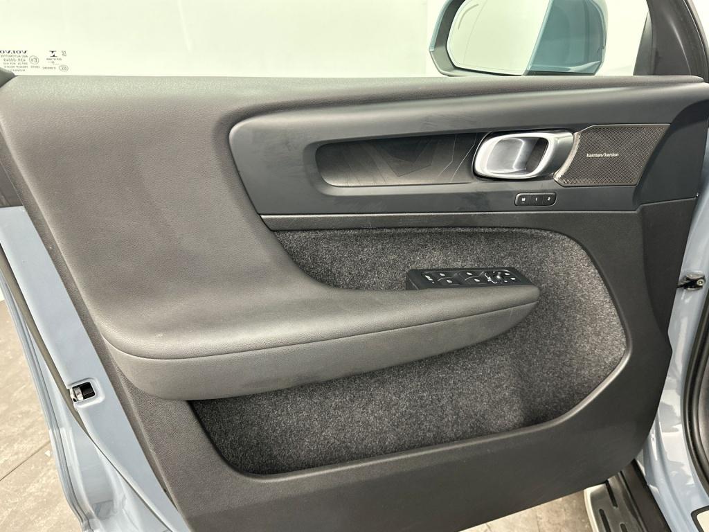 Volvo XC40 t5 262pk recharge inscription| pano| adap.cruise| 360camera lede
