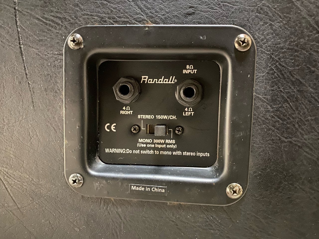 Randall 4x12” 412 gitaar cabinet 300 watt mono stereo