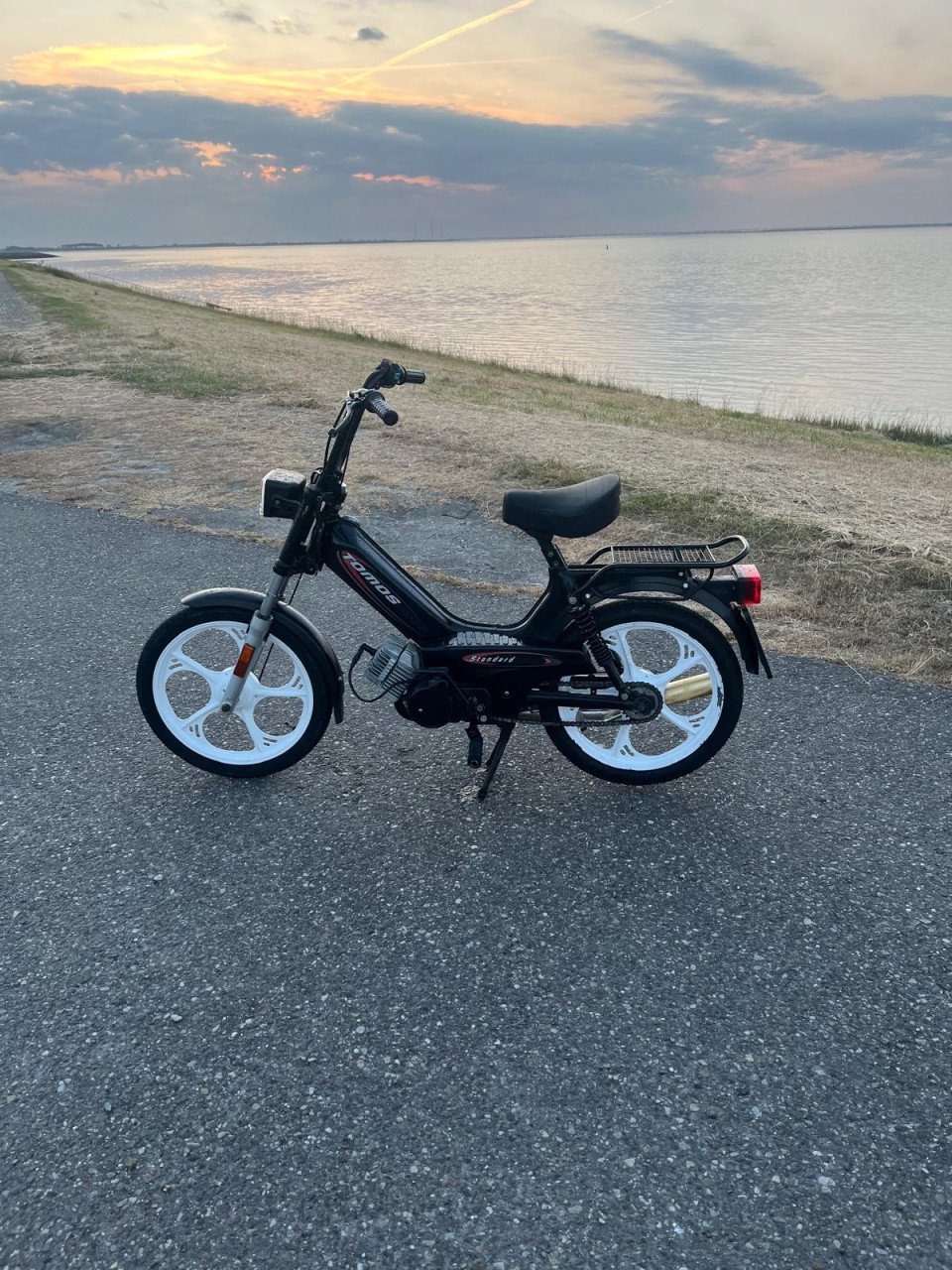 Te koop,  Tomos Standard 65CC blauw kenteken