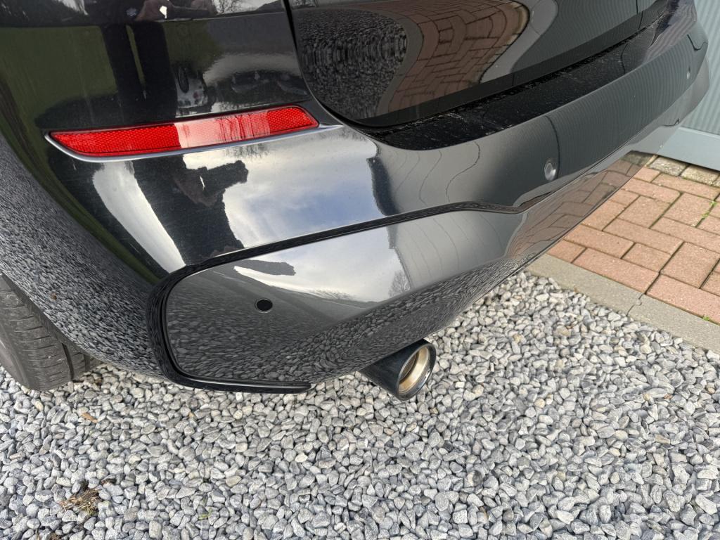 BMW X1 sdrive18i automaat high executive m-sportpakket