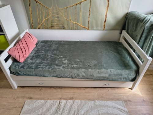 Bed met onderschuifbed