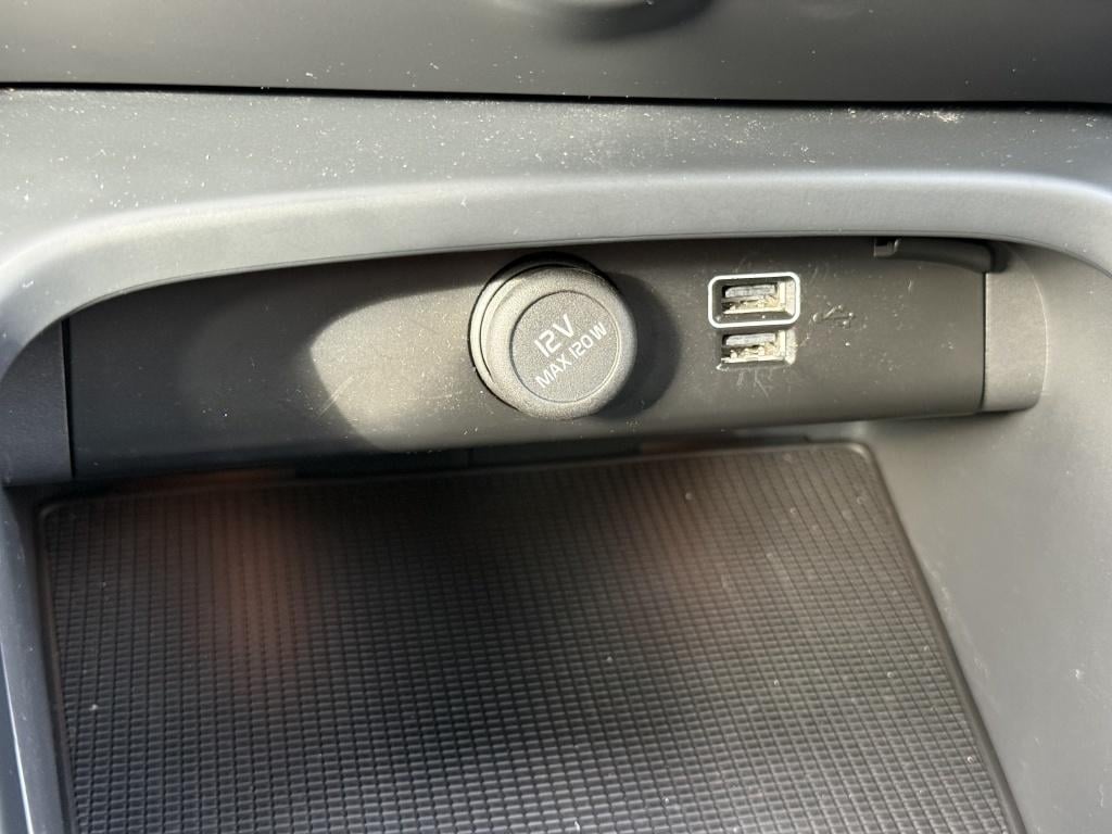 Volvo XC40 t5 262pk recharge r-design full options! trekhaak