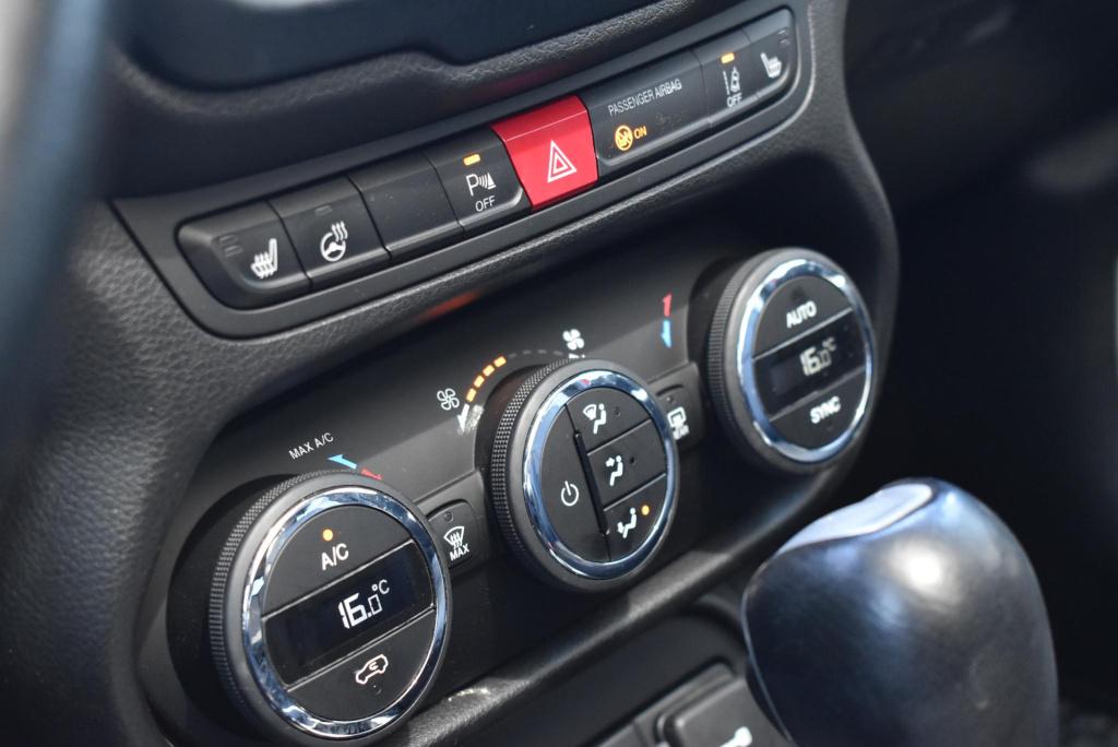 Jeep Renegade 1.4 multiair limited | climate control | cruise control | tre