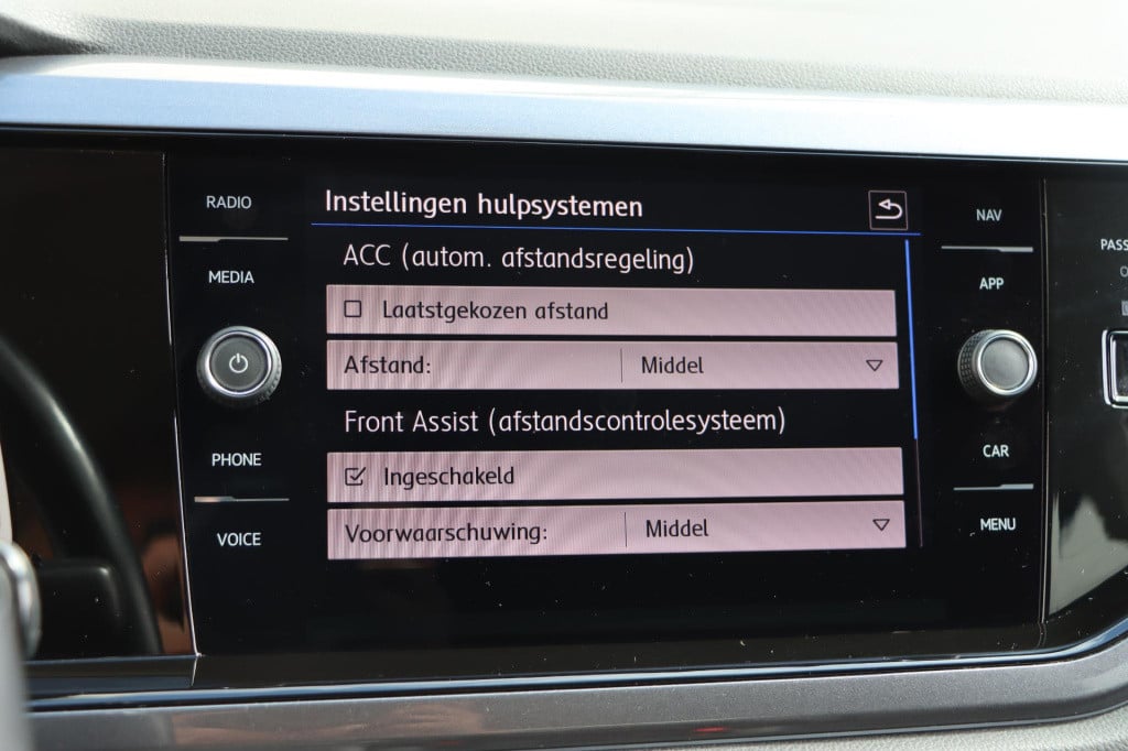 Volkswagen Polo 1.0 tsi highline