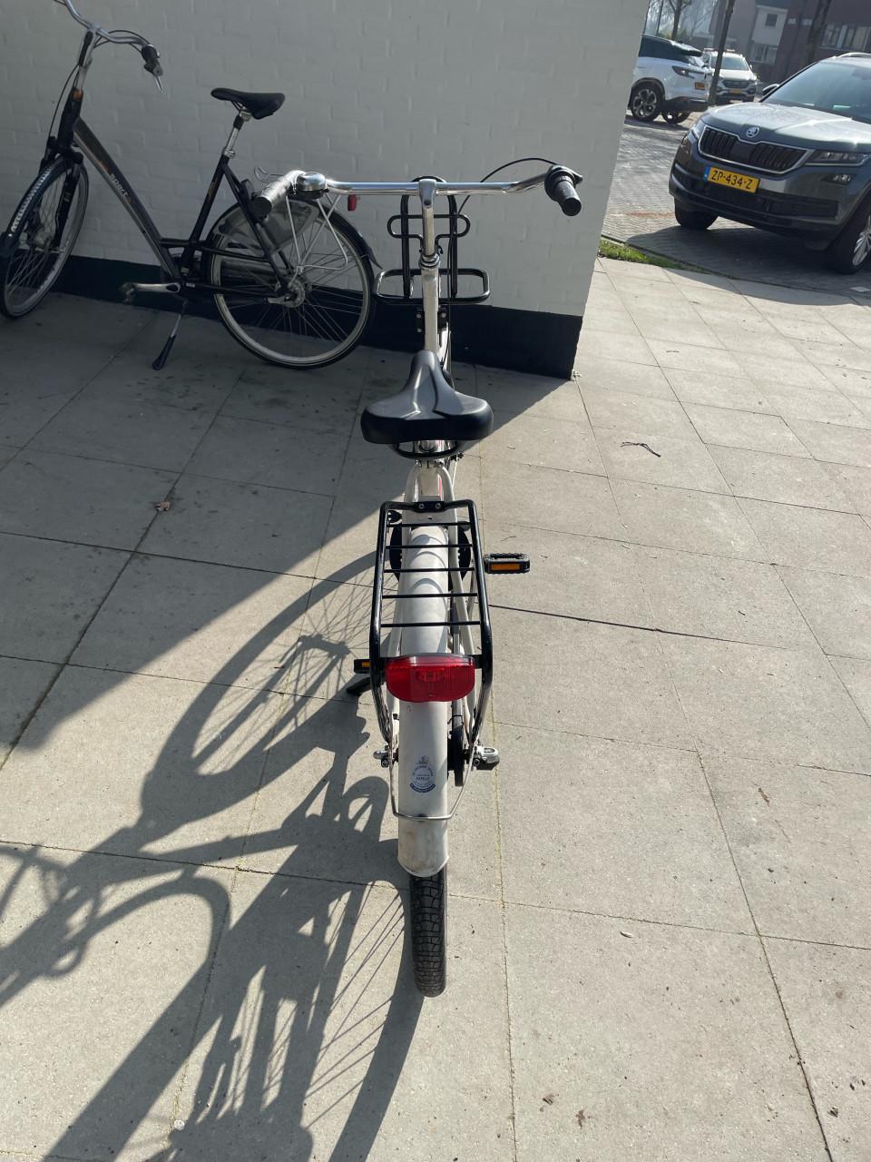 Damesfiets/ stationsfiets.