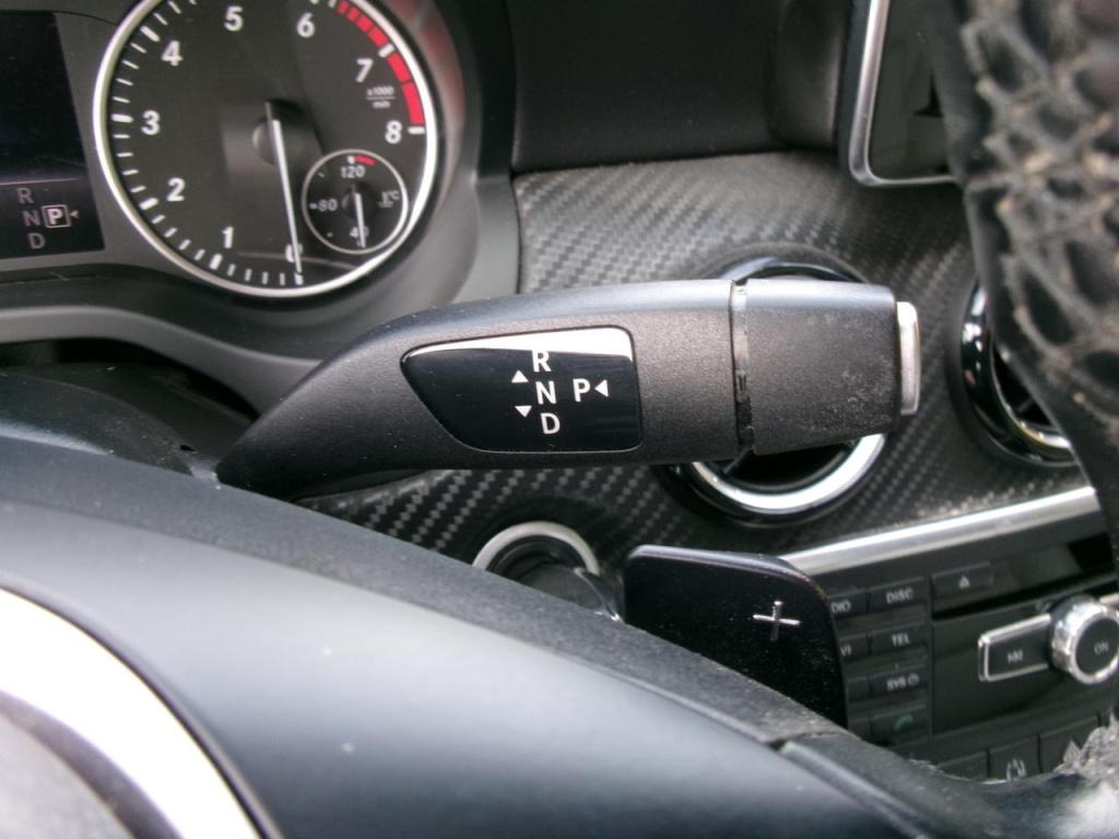 Mercedes-Benz Gla-klasse 200 automaat, cruise.contr., pano, leer, trekhaak