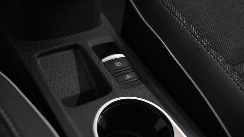 Renault Captur tce 90 techno | camera | navigatie | pack winter | apple car