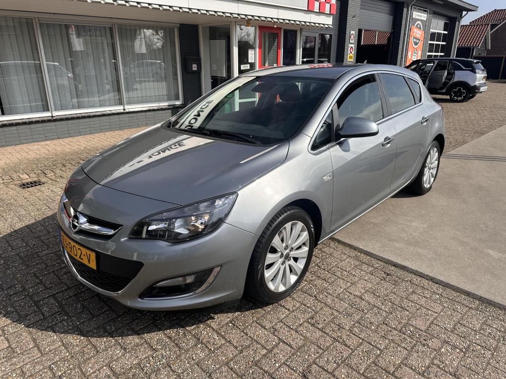Opel Astra 1.4 turbo blitz