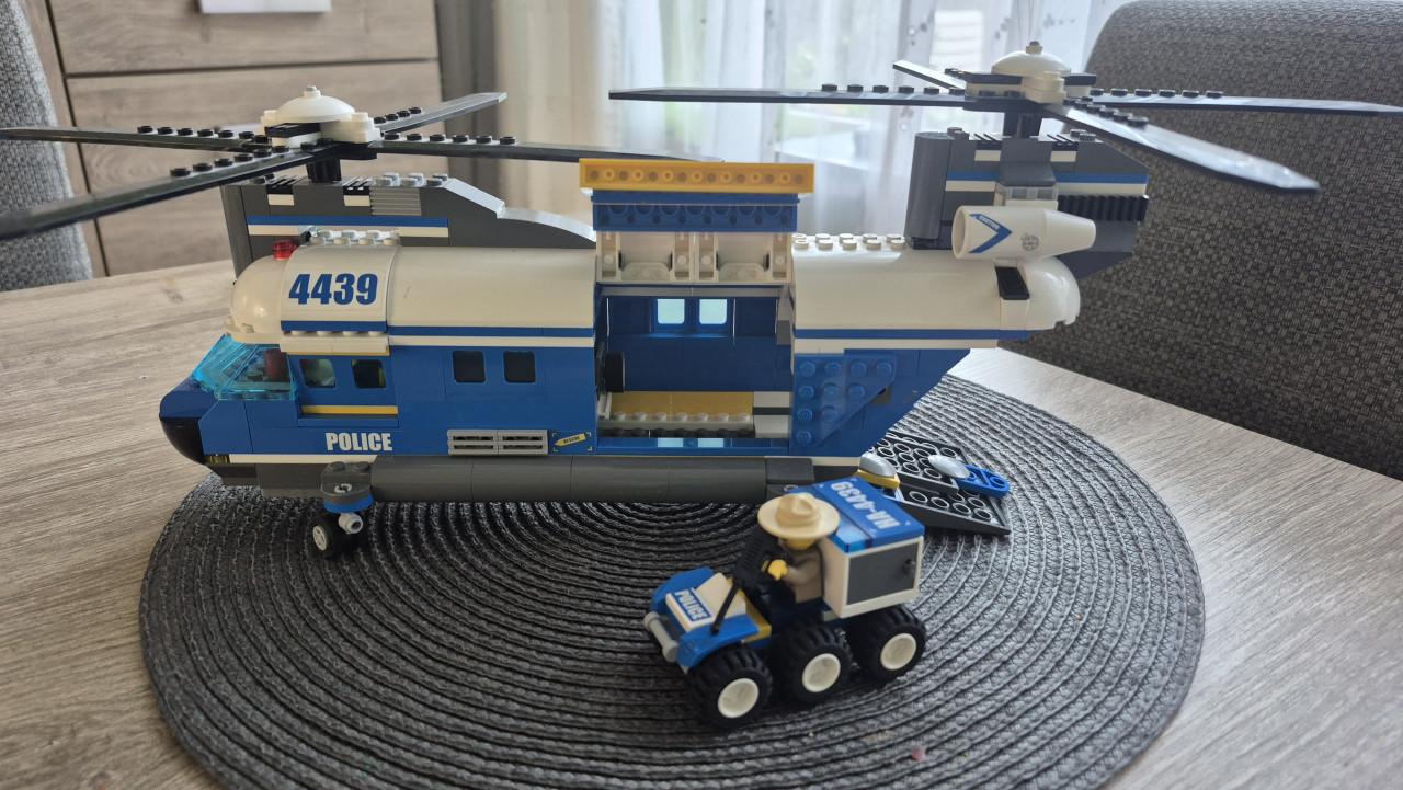 Lego City 4439