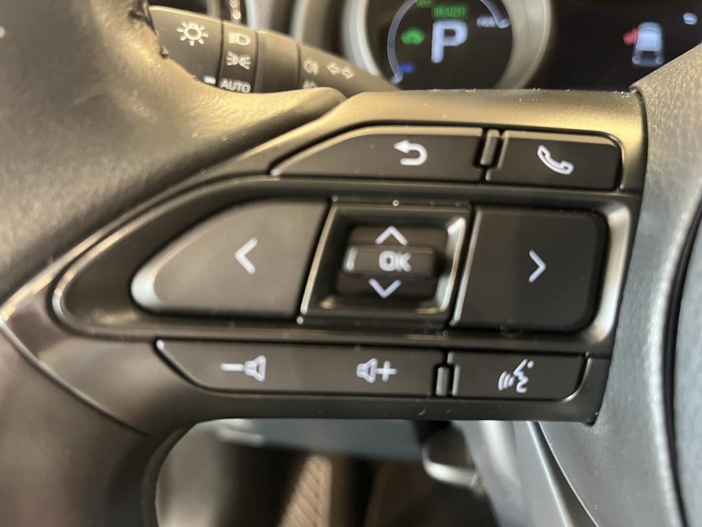 Toyota Yaris 1.5 hybrid first edition | camera | apple carplay | trekhaak |