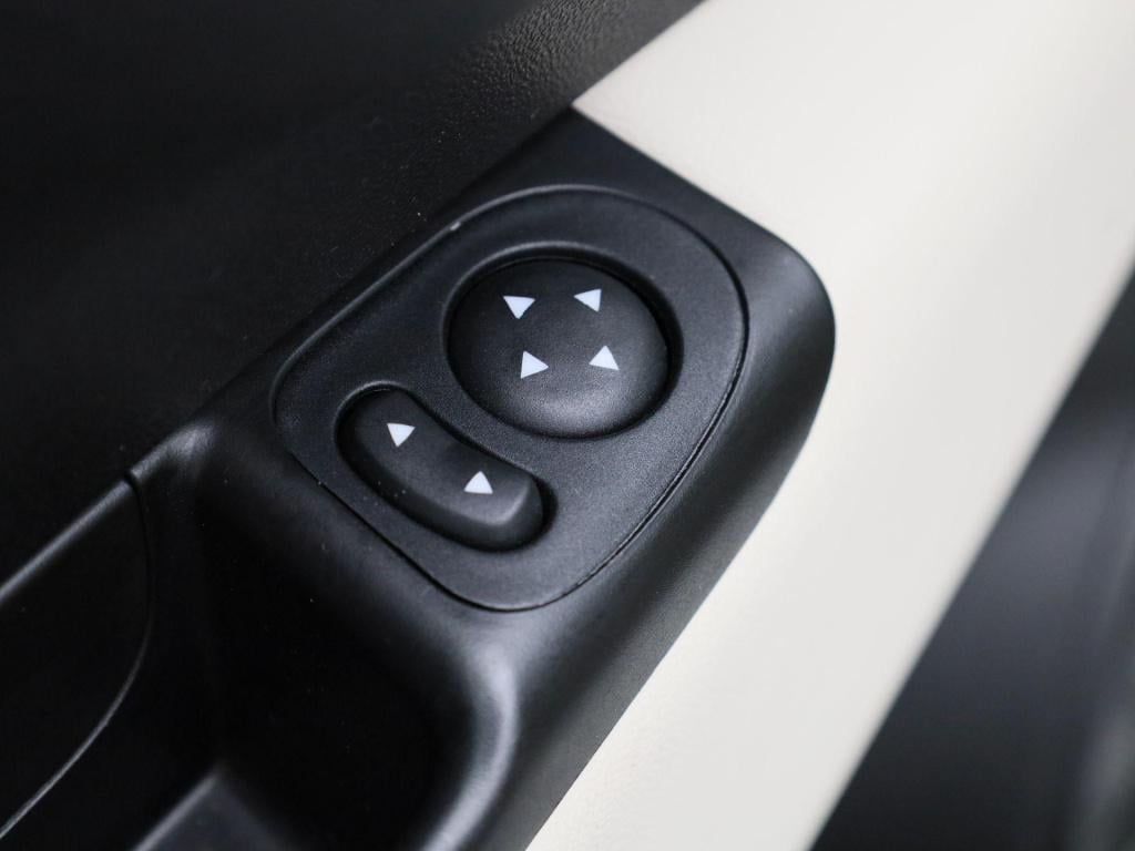 Fiat 500 1.0 hybrid star | panorama dak | dab | lmv | cruise control | airc