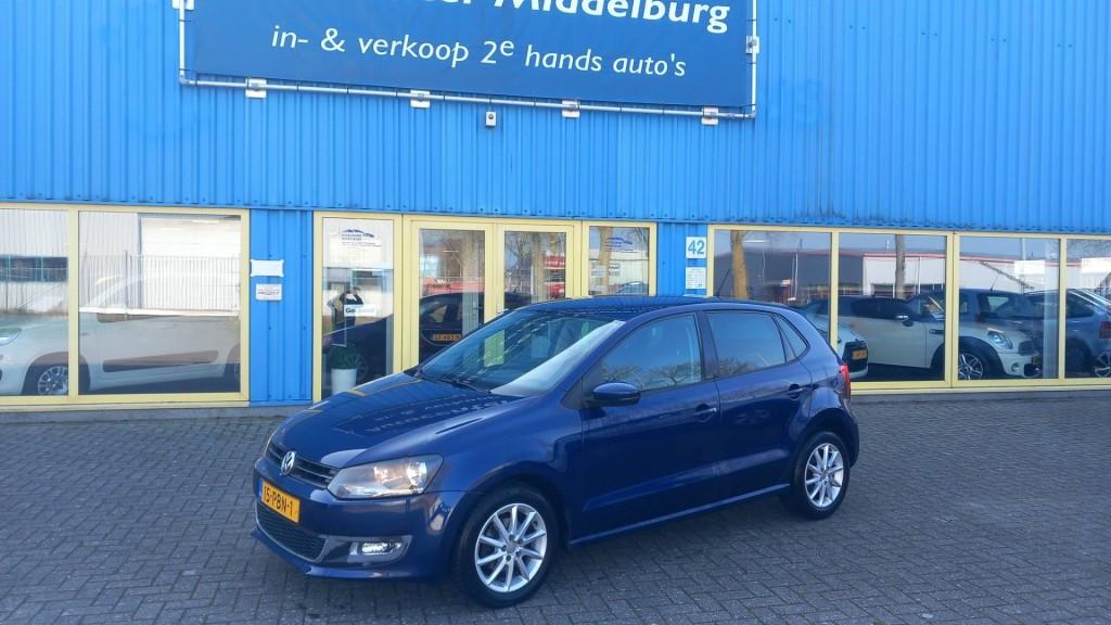 Volkswagen 1.2 TSI Highline 5deurs bj:2011 airco-navigatie apk 2027 !!!