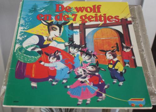 Stripboek- de wolf en de 7 geitjes