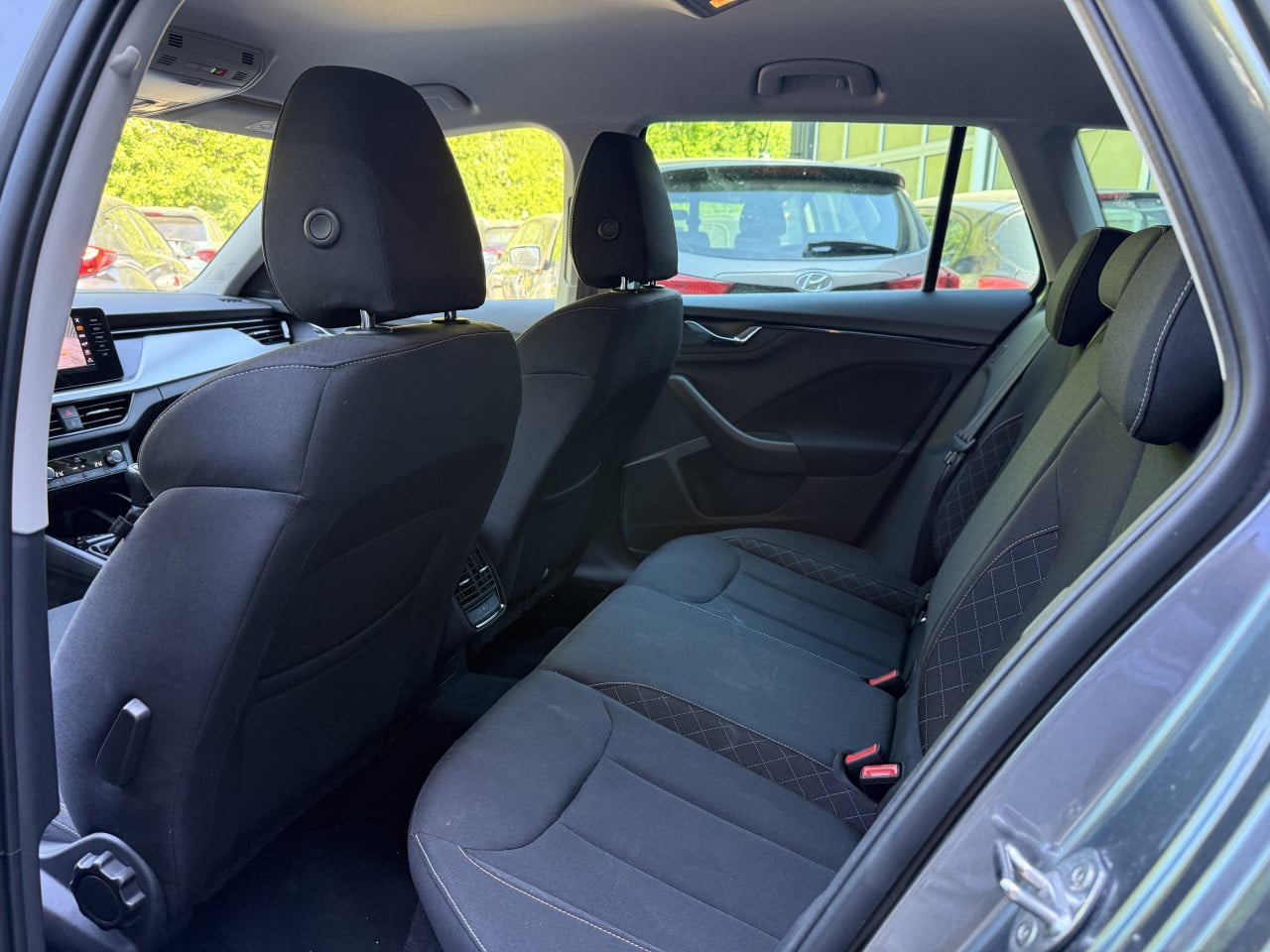 Skoda Kamiq 1.0 TSI Active 2024/ Virtual/ Led/ Airco/ Carplay