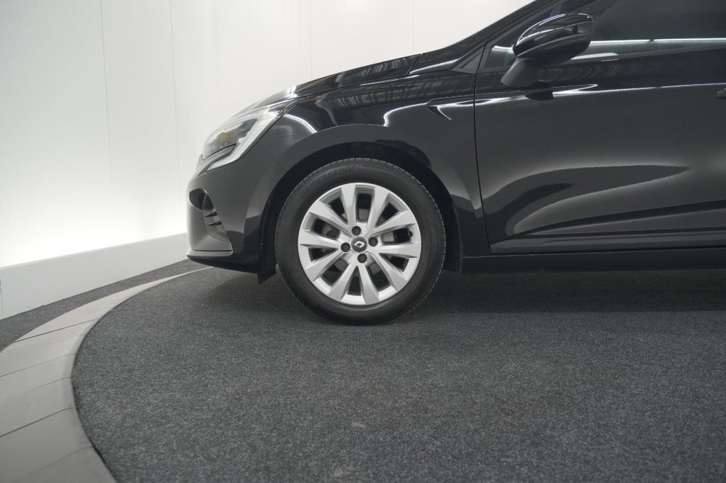 Renault Clio tce 90 equilibre | parkeersensoren | apple carplay | cruise co