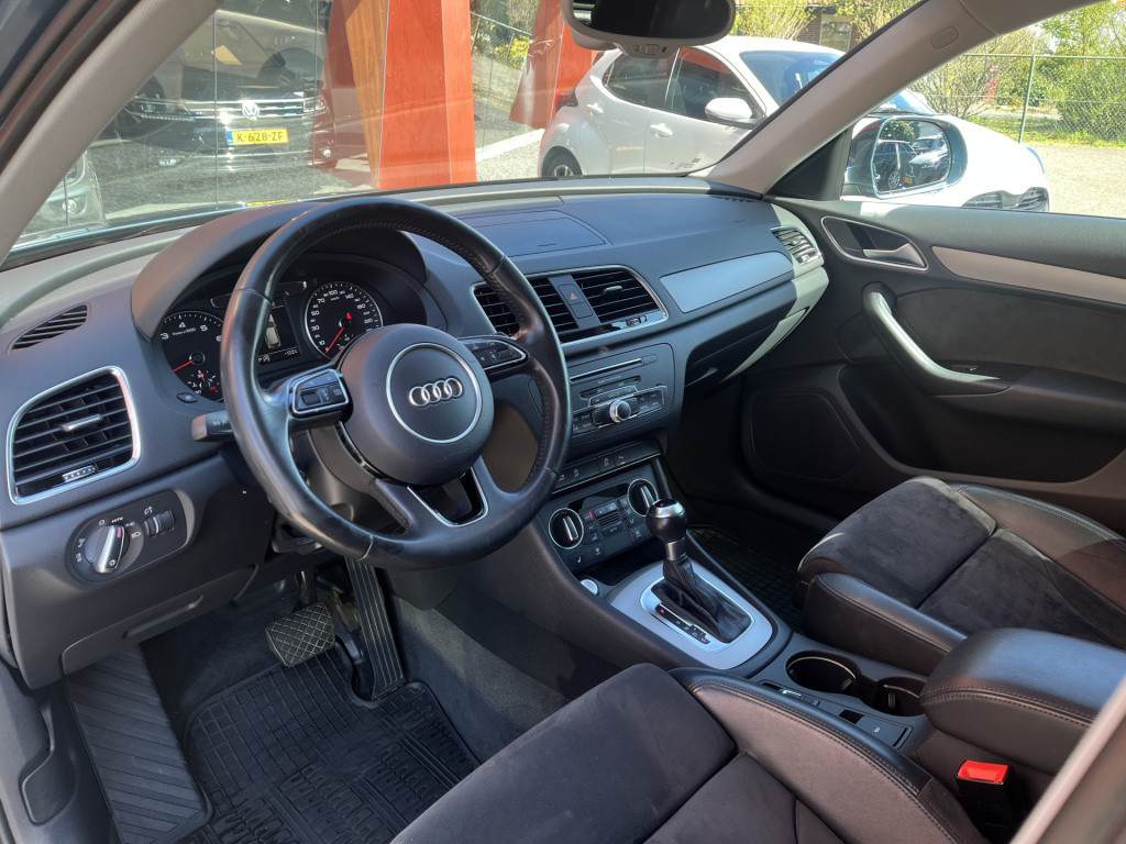 Audi Q3 1.4 tfsi cod sport pro line automaat | navi | stoelverw. | keyless 