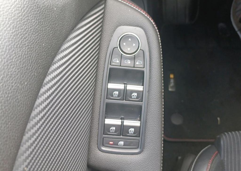 Renault Clio 1.0 tce 100 r.s. line