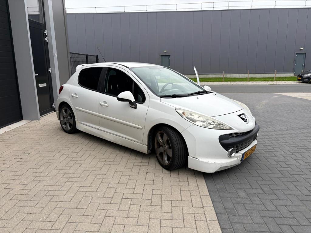 Peugeot 207 1.4 vti xr/inruilkoopje/zo mee!/handel/export/lees tekst!